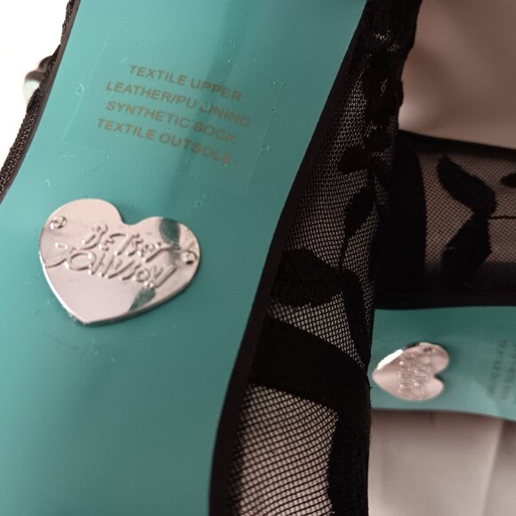 EUC ~ BETSEY JOHNSON ADLEY Black Floral Embroidered Lace Peep Toe Shoes Sz 10 - Picture 8 of 9